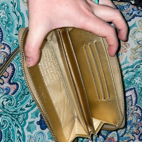 Kate Spade Wallet/ Wristlet - Picture 3 of 3